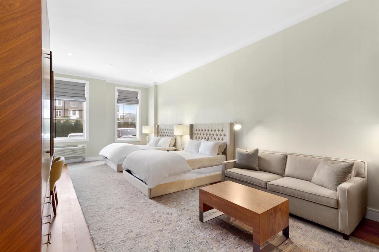 The Vanderbilt Hotel Suites Westbury Eksteriør bilde